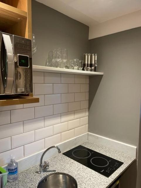 Flat Completo No Ponto De Copacabana Appartamento *