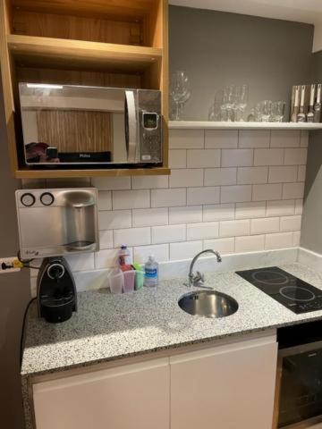Flat Completo No Ponto De Copacabana Appartamento *